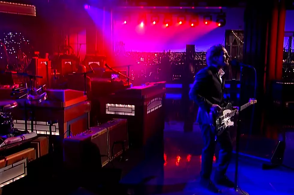 Watch Eddie Vedder Perform ‘Better Man’ on ‘Letterman’